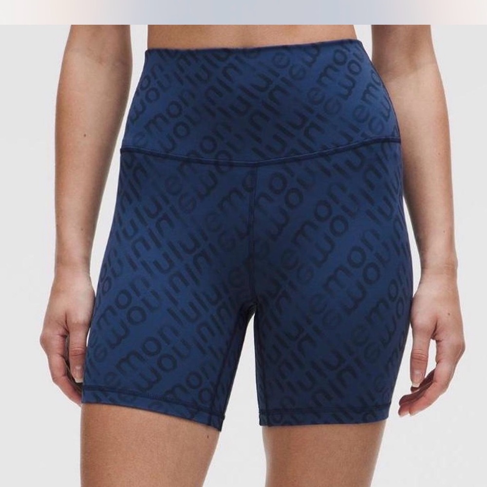 lululemon athletica align Women's Shorts - Picture 2 of 5